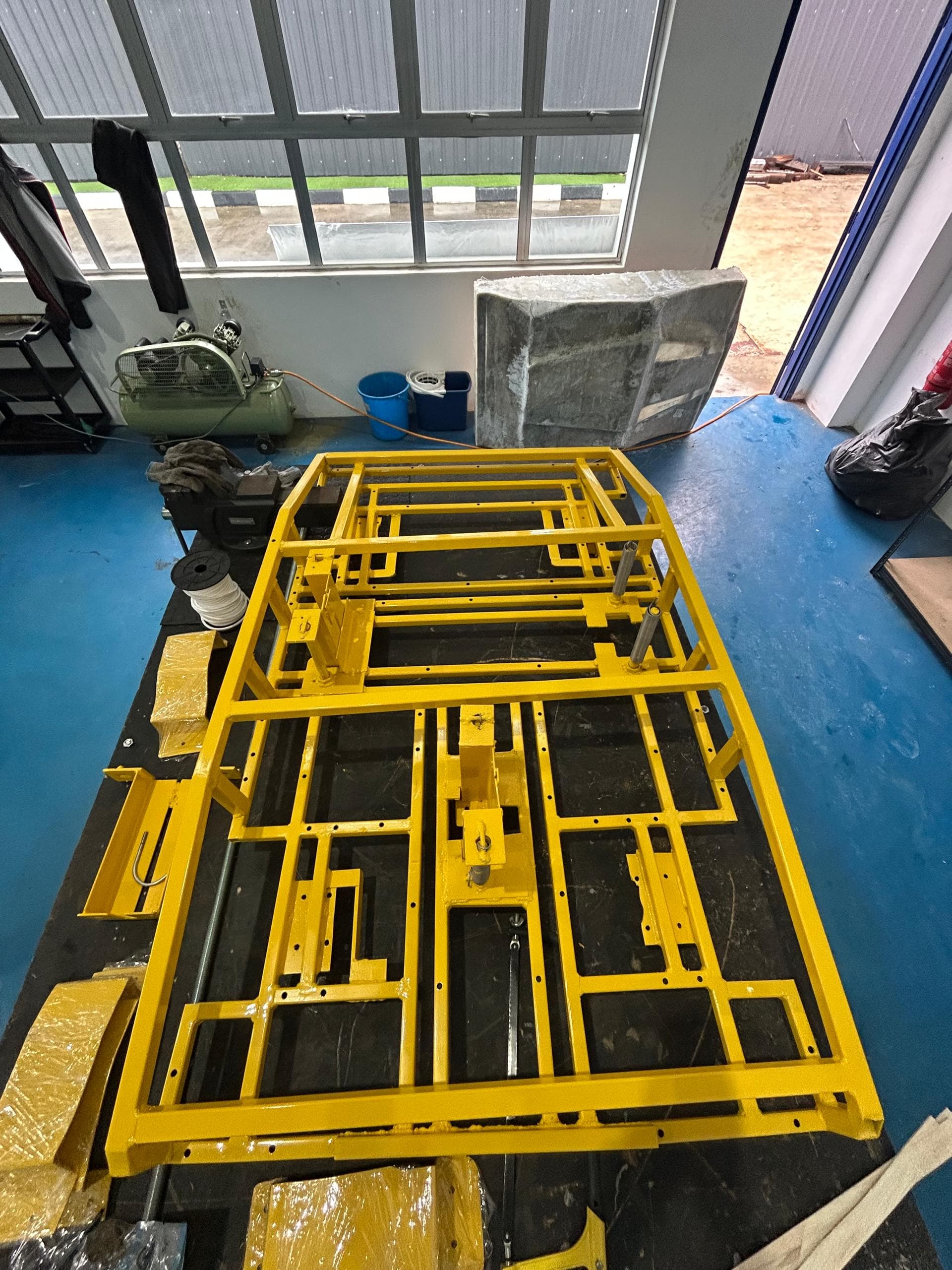 Fabrication of ROV for Hull Cleaning image 1